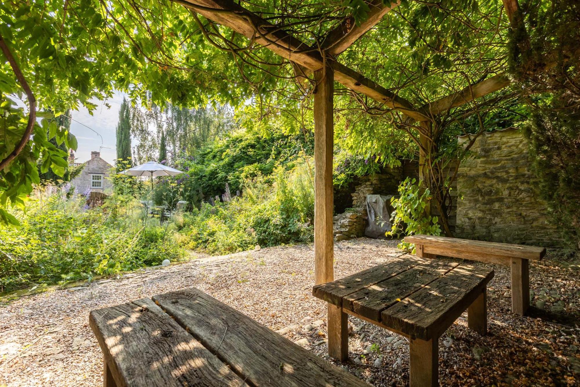 Noelle'S Cottages, The Barn พิกเคอริง ภายนอก รูปภาพ